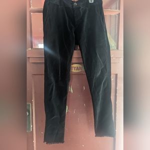 Jaga gender free velvet trousers